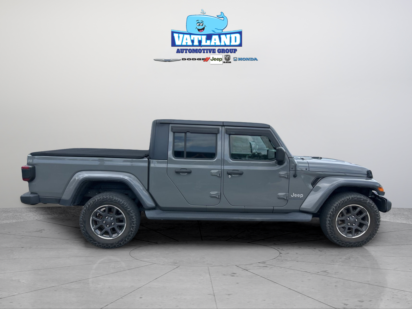 Used 2020 Jeep Gladiator - photo 8