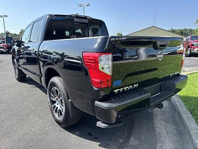 Used 2024 Nissan Titan SV Crew Cab 4WD Pickup for sale #106133 - photo 2