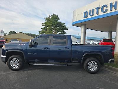 2022 Chevrolet Silverado 2500 Crew Cab 4x4 Pickup for sale #163324 - photo 2