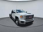 2018 GMC Sierra 3500 Crew Cab DRW 4WD Flatbed Truck for sale #178636 - photo 7