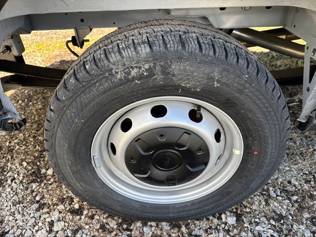 New 2026 Ford Transit 250 - photo 6