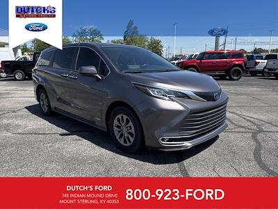 2021 Toyota Sienna FWD Minivan for sale #Q002115 - photo 1