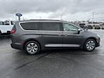 Used 2017 Chrysler Pacifica Platinum Minivan for sale #Q684941 - photo 4