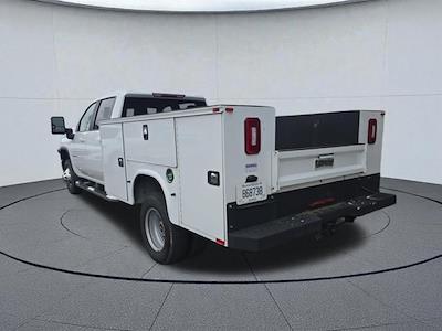 Used 2020 Chevrolet Silverado 3500 Crew Cab Service Truck for sale #286976 - photo 2