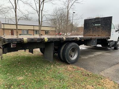 Used 2007 GMC TopKick C7500 Regular Cab 4x2 Flatbed Truck for sale #410289 - photo 2