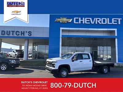 New 2025 Chevrolet Silverado 3500 Work Truck Crew Cab 4x4 Flatbed Truck for sale #C4701 - photo 1