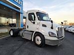 2015 Freightliner Cascadia Day Cab 4x2 Semi Truck for sale #GK8172 - photo 3