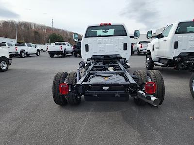 2024 Chevrolet Silverado 6500 Regular Cab DRW 4WD, Cab Chassis for sale #24WC65 - photo 2