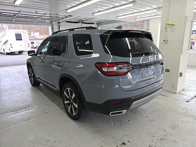 Used 2023 Honda Pilot Elite AWD SUV for sale #25C183A - photo 2