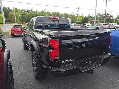 2025 Chevrolet Colorado Crew Cab 4WD Pickup for sale #25C292 - photo 2