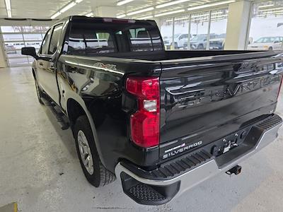 2022 Chevrolet Silverado 1500 Crew Cab 4WD Pickup for sale #25G164B - photo 2