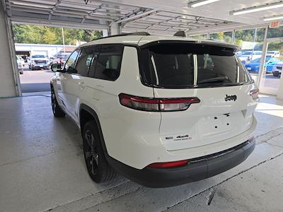 2021 Jeep Grand Cherokee L 4WD SUV for sale #25G197B - photo 2