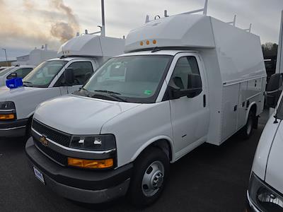 New 2025 Chevrolet Express 3500 Service Utility Van for sale #25WC184 - photo 2