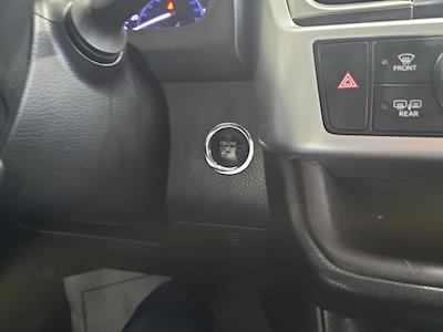 Used 2018 Toyota Highlander - photo 1