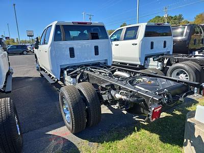 2026 Chevrolet Silverado 3500 Crew Cab 4WD Cab Chassis for sale #26WC23 - photo 2