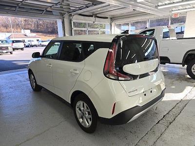 Used 2024 Kia Soul LX SUV for sale #U7640A - photo 2