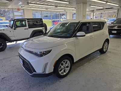 Used 2025 Kia Soul - photo 1