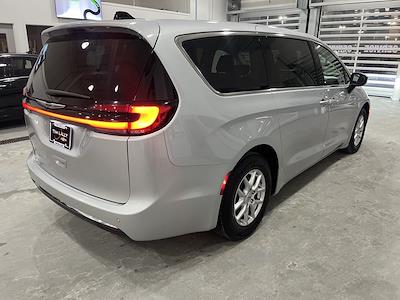 2023 Chrysler Pacifica FWD Minivan for sale #RT5509 - photo 2