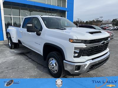 2025 Chevrolet Silverado 3500 Crew Cab 4x4 Pickup for sale #T250396 - photo 1