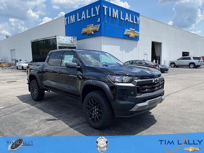 New 2025 Chevrolet Colorado Trail Boss Crew Cab 4x4 Pickup for sale #T250795 - photo 1