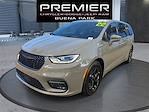 Used 2022 Chrysler Pacifica Touring L Minivan for sale #L8495 - photo 1