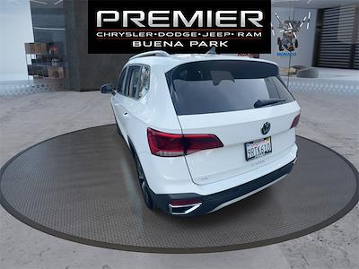 Used 2022 Volkswagen Taos SE for sale #L8555 - photo 2