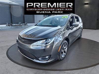 Used 2020 Chrysler Pacifica - photo 1
