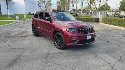 Used 2020 Jeep Grand Cherokee - photo 1