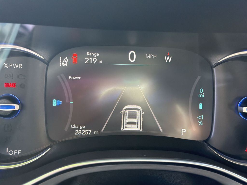 Used 2022 Chrysler Pacifica - photo 12