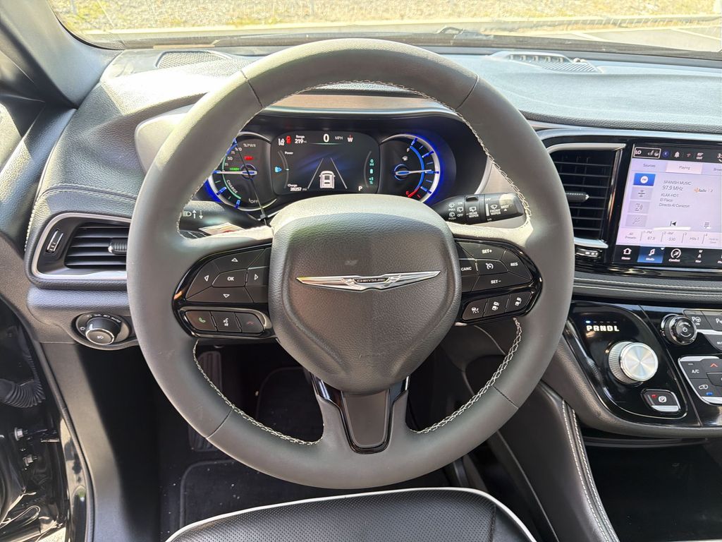 Used 2022 Chrysler Pacifica - photo 13
