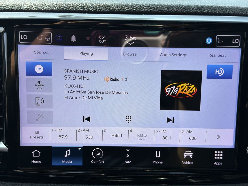 Used 2022 Chrysler Pacifica - photo 14