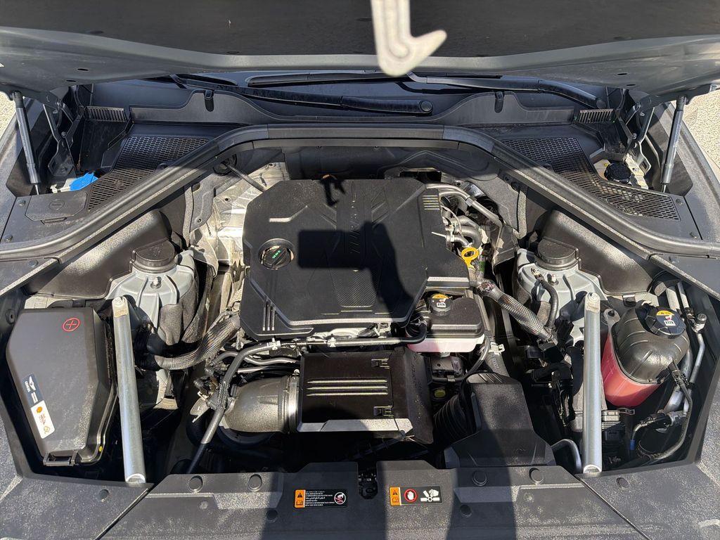 Used 2022 Genesis GV80 - photo 19