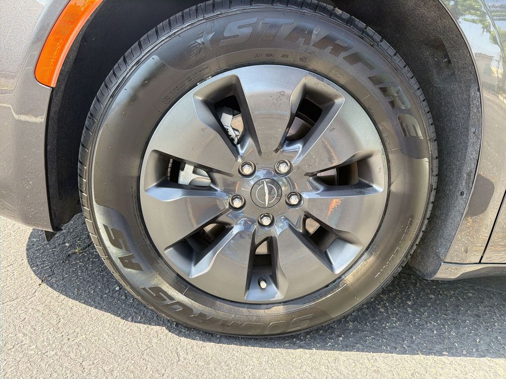 Used 2020 Chrysler Pacifica - photo 20