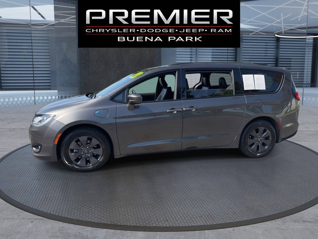 Used 2020 Chrysler Pacifica - photo 8