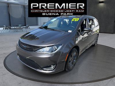 Used 2020 Chrysler Pacifica - photo 1