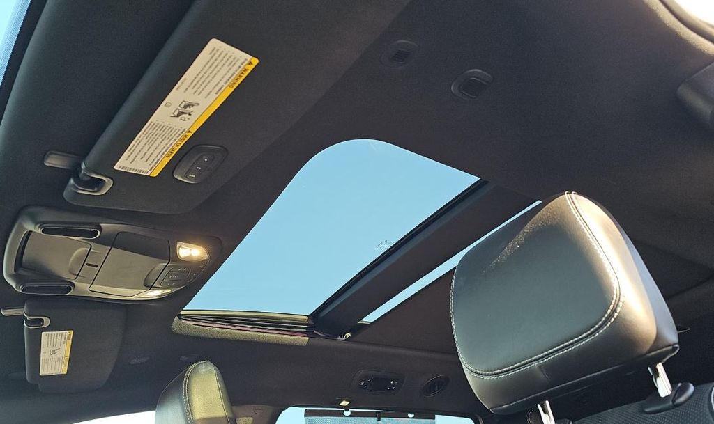 Used 2022 Chrysler Pacifica - photo 14