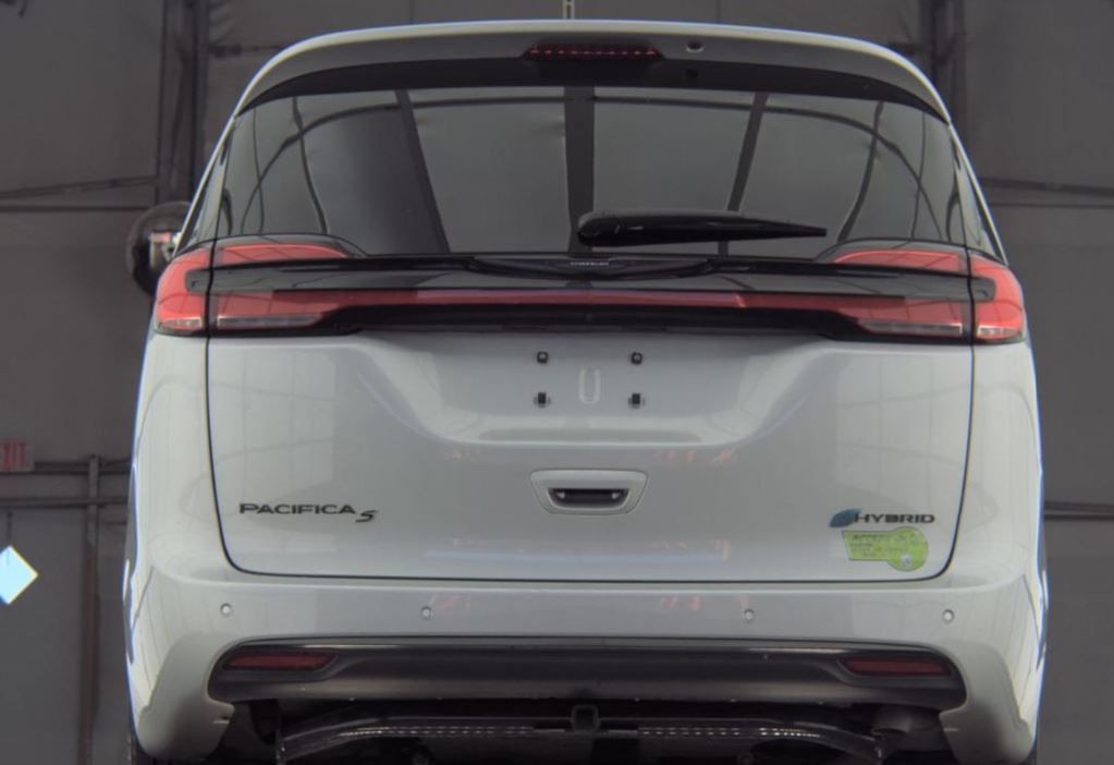 Used 2022 Chrysler Pacifica - photo 7