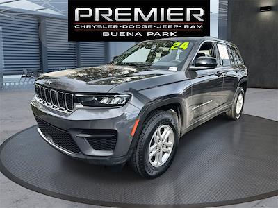 Used 2024 Jeep Grand Cherokee Laredo for sale #P8572 - photo 1