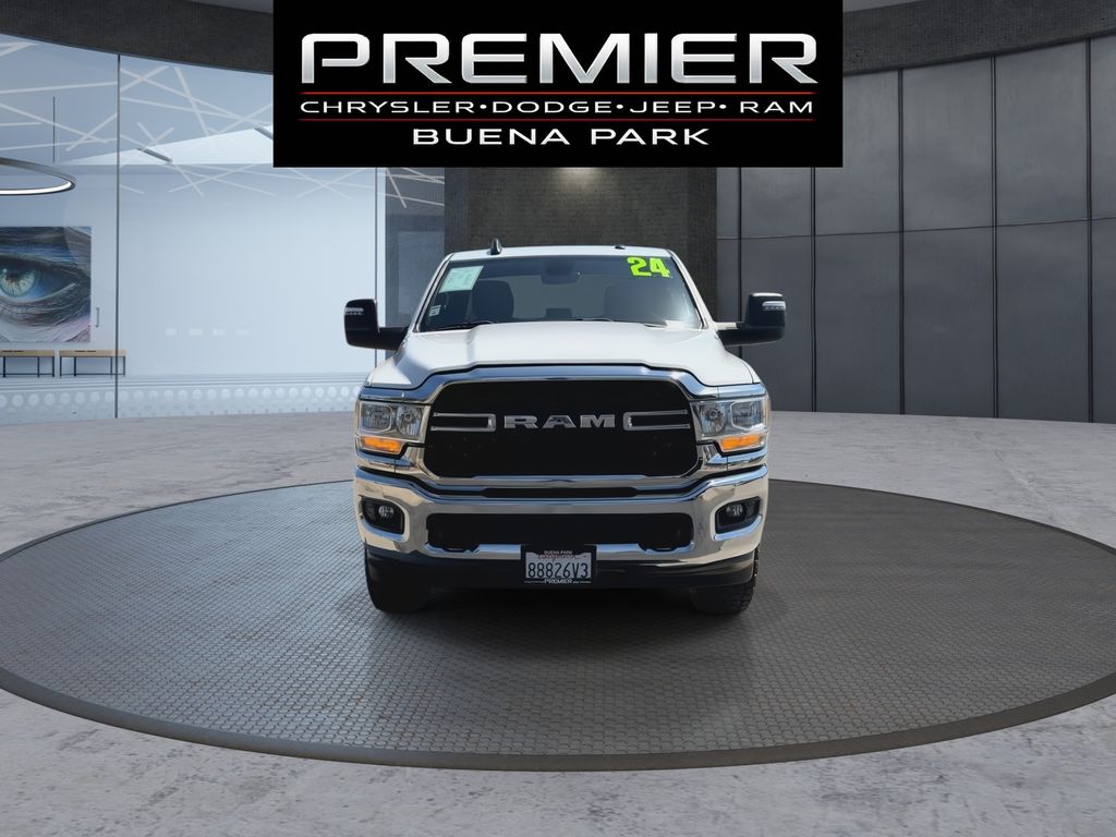 Used 2024 Ram 2500 - photo 5
