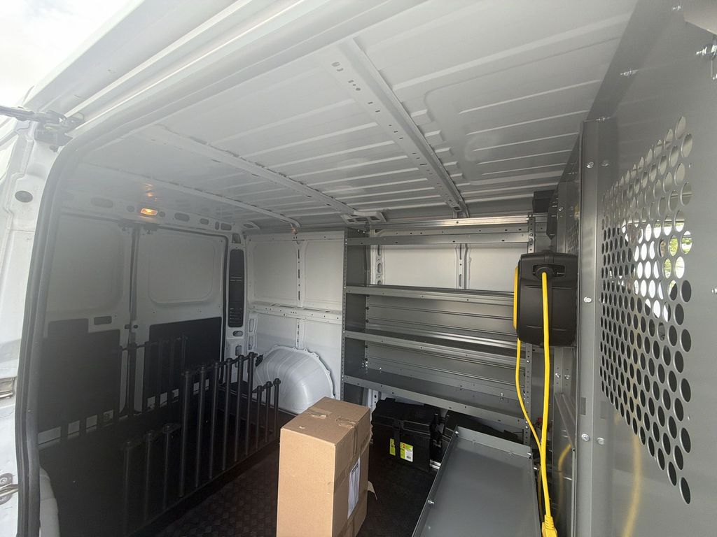 Used 2025 Ram ProMaster 2500 - photo 18
