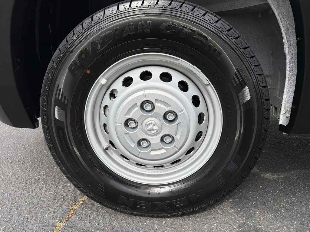 Used 2025 Ram ProMaster 2500 - photo 21