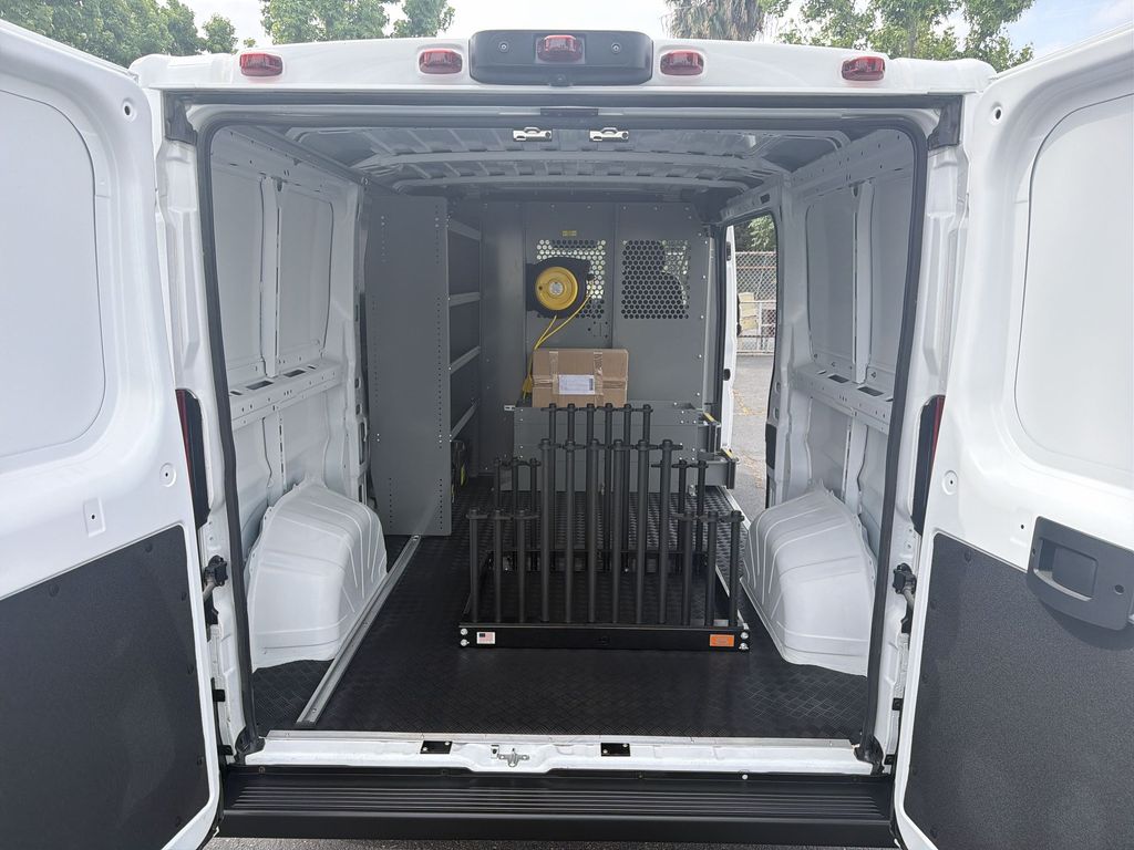 Used 2025 Ram ProMaster 2500 - photo 22