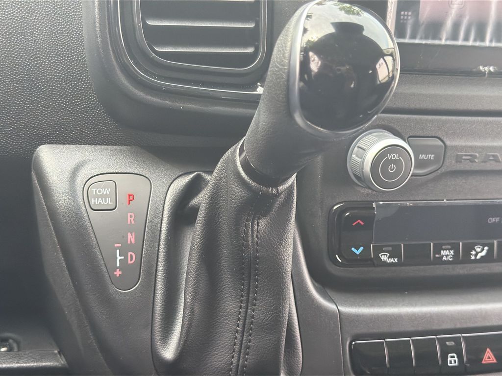 Used 2025 Ram ProMaster 2500 - photo 24