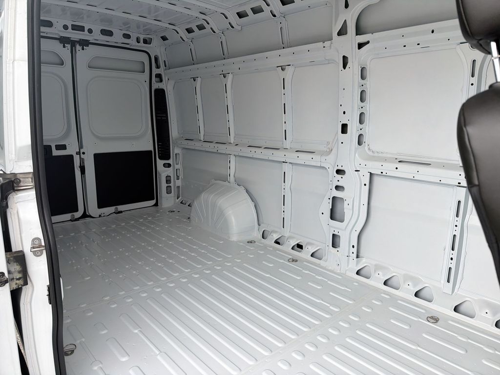 Used 2025 Ram ProMaster 3500 - photo 28