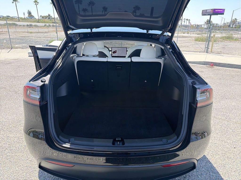 Used 2021 Tesla Model Y - photo 23