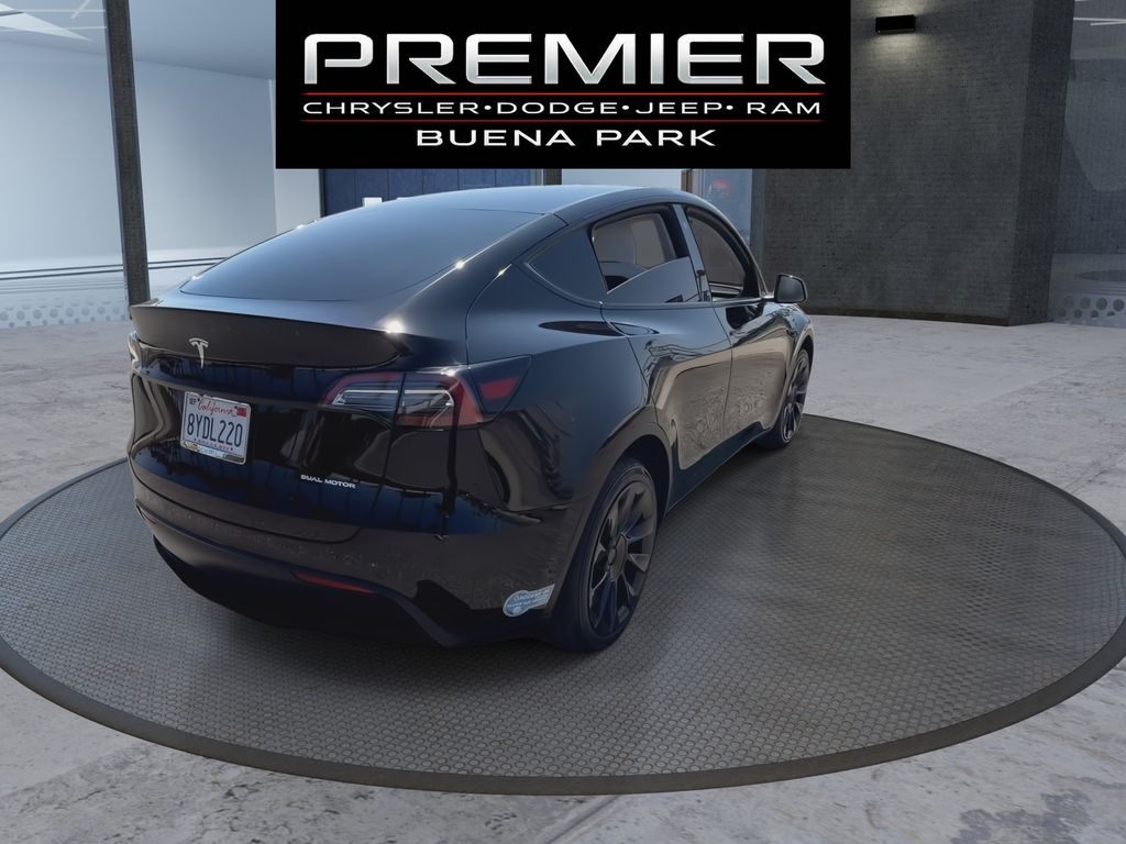 Used 2021 Tesla Model Y - photo 9