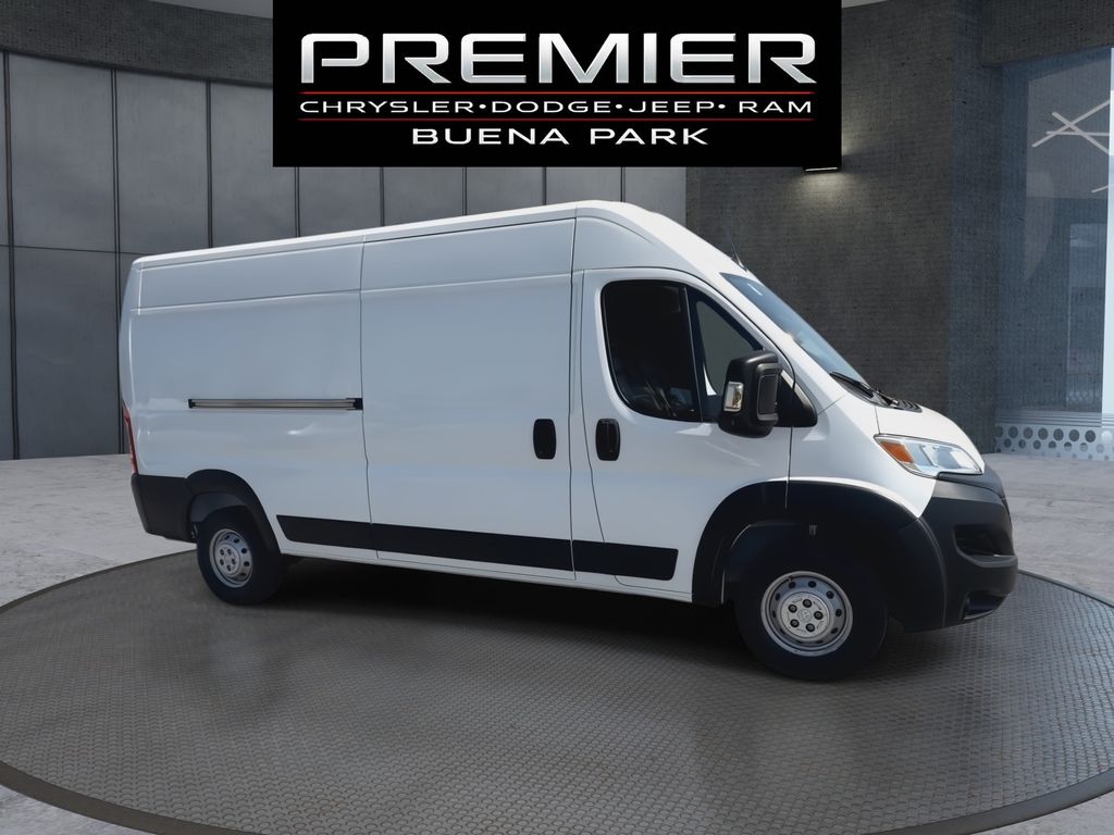Used 2023 Ram ProMaster 2500 - photo 2