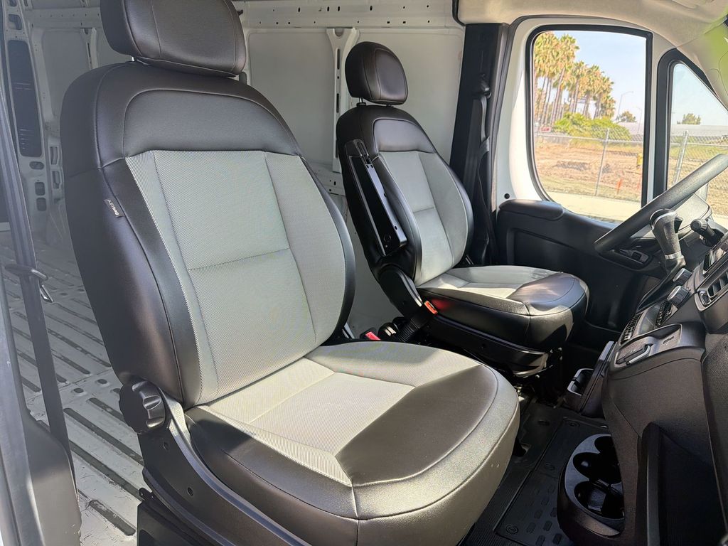 Used 2023 Ram ProMaster 2500 - photo 24