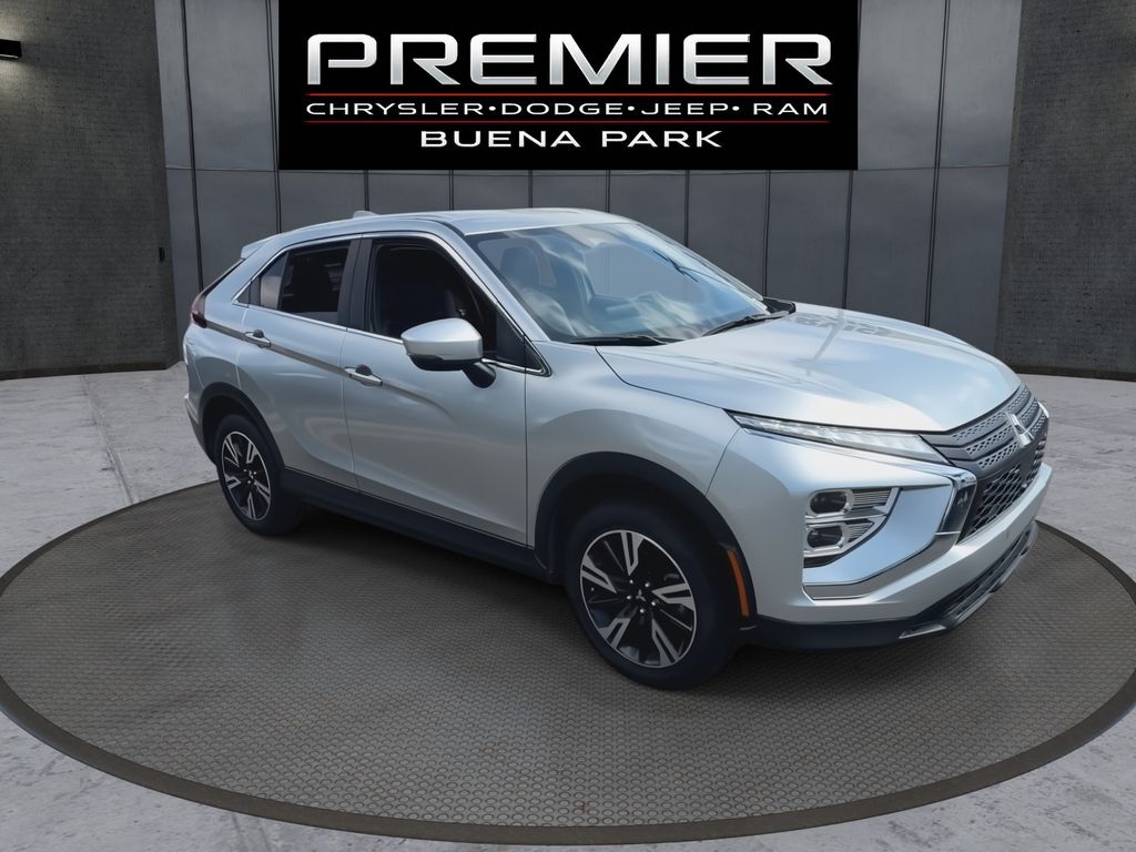 Used 2024 Mitsubishi Eclipse Cross - photo 2