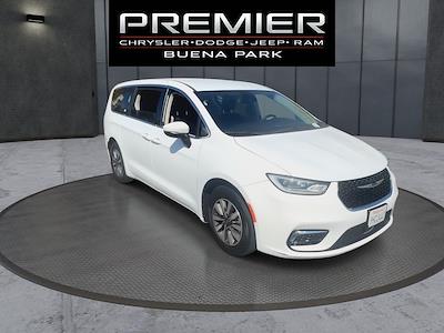 2023 Chrysler Pacifica FWD Minivan for sale #P9076 - photo 2